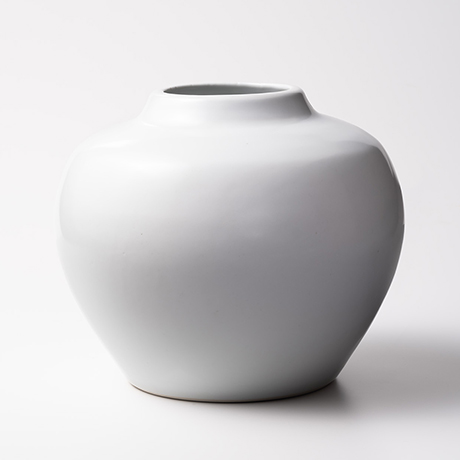 「No.2　白磁壷 / Vessel, White porcelain」の写真　その1