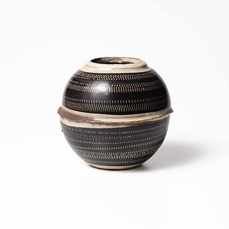 「No.41　千点文小壷 / Small vessel, Dots design」の写真　その1