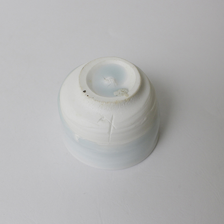 「16. 青白磁盃/ Sake cup, Bluish white porcelain」の写真　その4