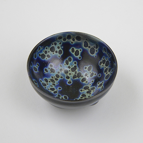 「12.　曜変盃 / Sake cup, Yohen tenmoku」の写真　その4