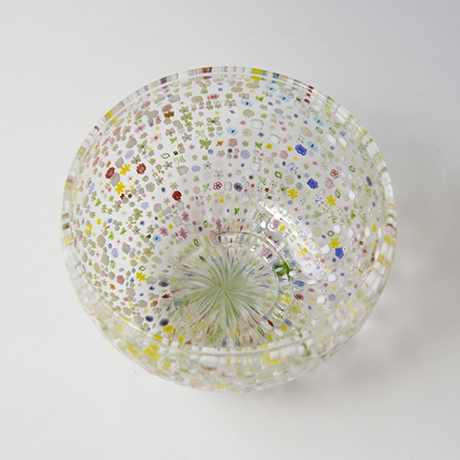 「No.1 花の庭 / Tea bowl, Glass, “Flower Garden”」の写真　その5