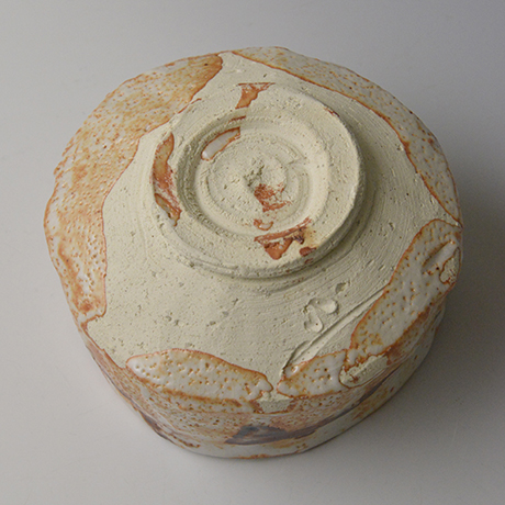 「No.1 志野茶盌 / Tea bowl, Shino」の写真　その6