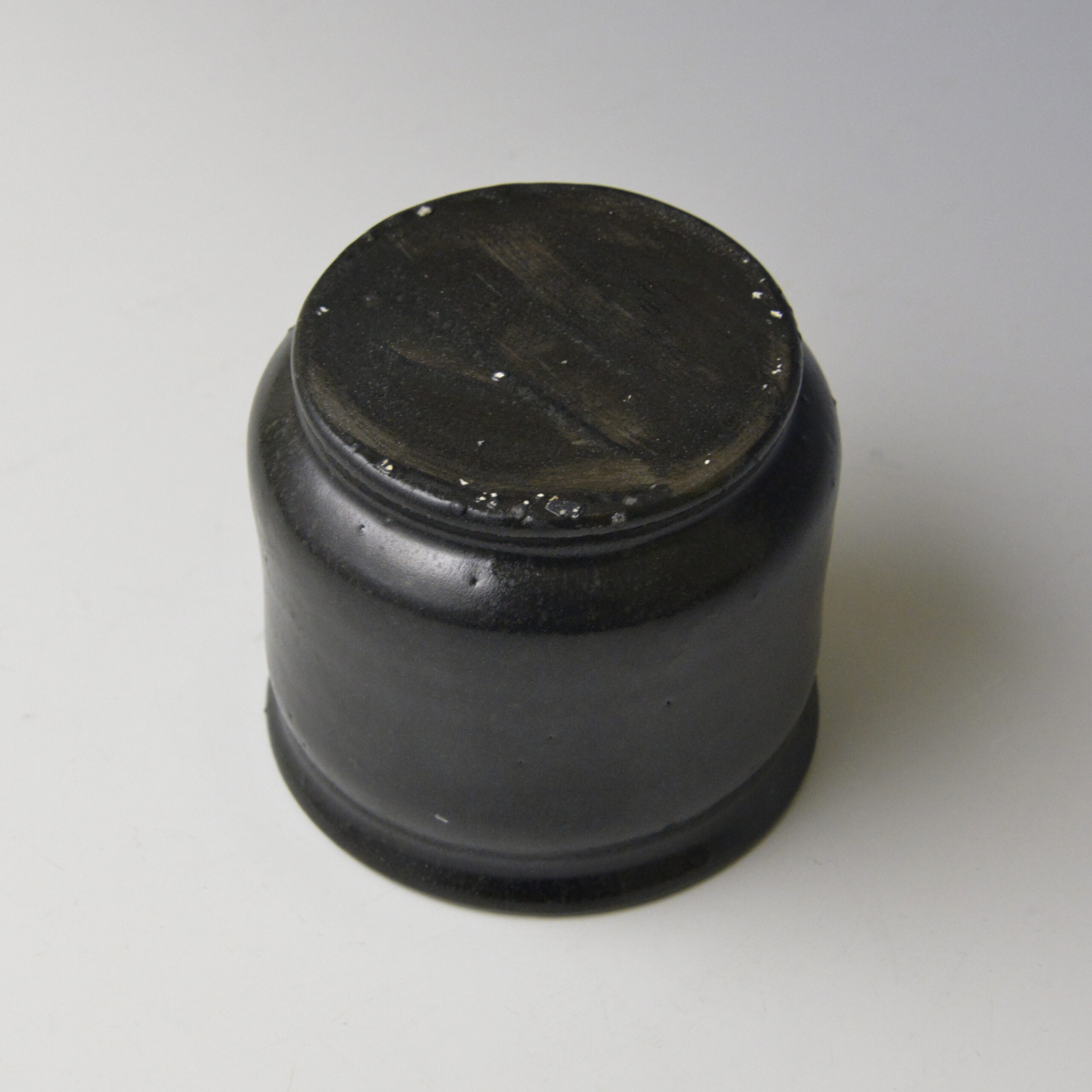 「No.2 黒釉茶碗 / Tea bowl, Black glazed」の写真　その4