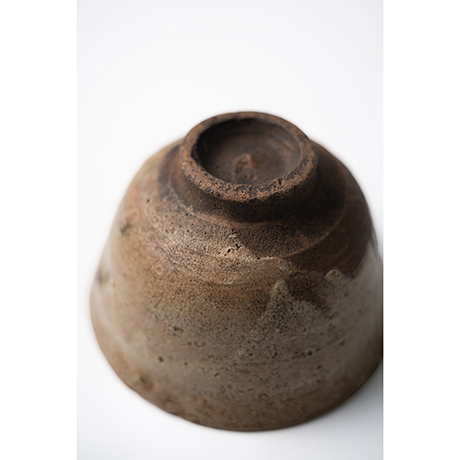 「No.6 唐津茶碗 銘「窗梅」 / Tea bowl, Karatsu, “Soubai (Plum blossoms overside the window)”」の写真　その4